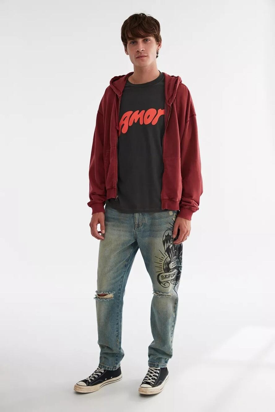 New Urban Outfitters Ed Hardy Graphic Slim Taper Jeans $175 SIZE 32